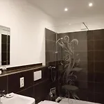 Beim Heines Hotell Daun