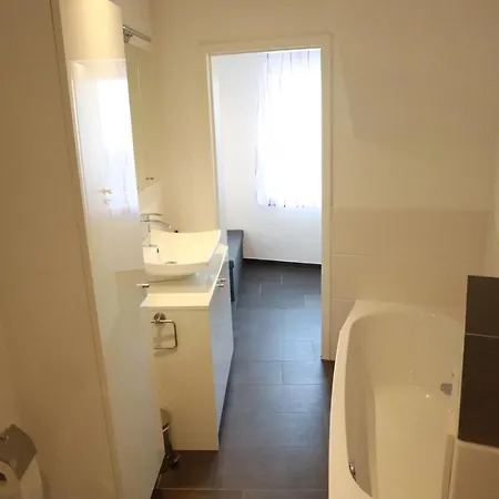 Hotel Beim Heines 3*