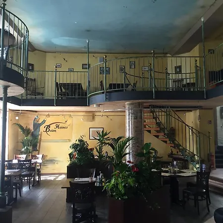 Hotel Beim Heines 3*